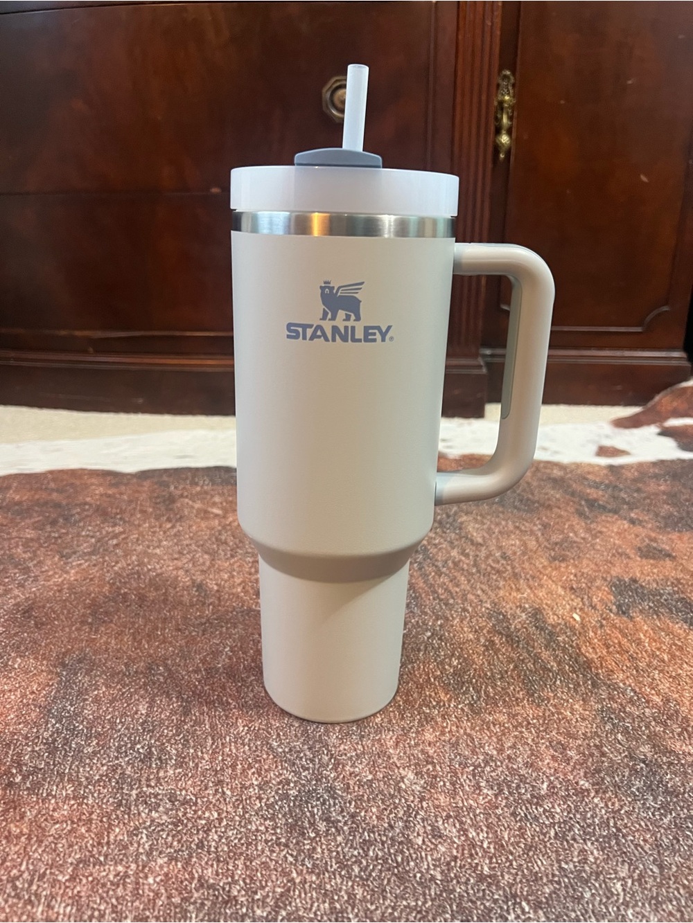 Ight blue/dusty grey Stanley 40oz